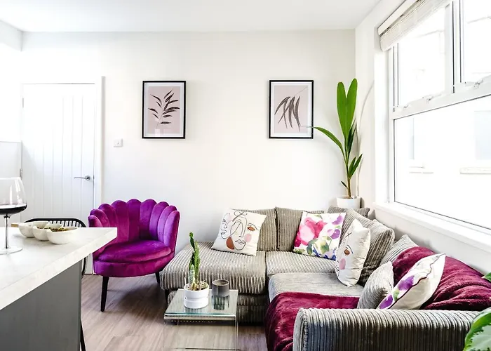 35A Howard Gardens - Cardiff City Centre