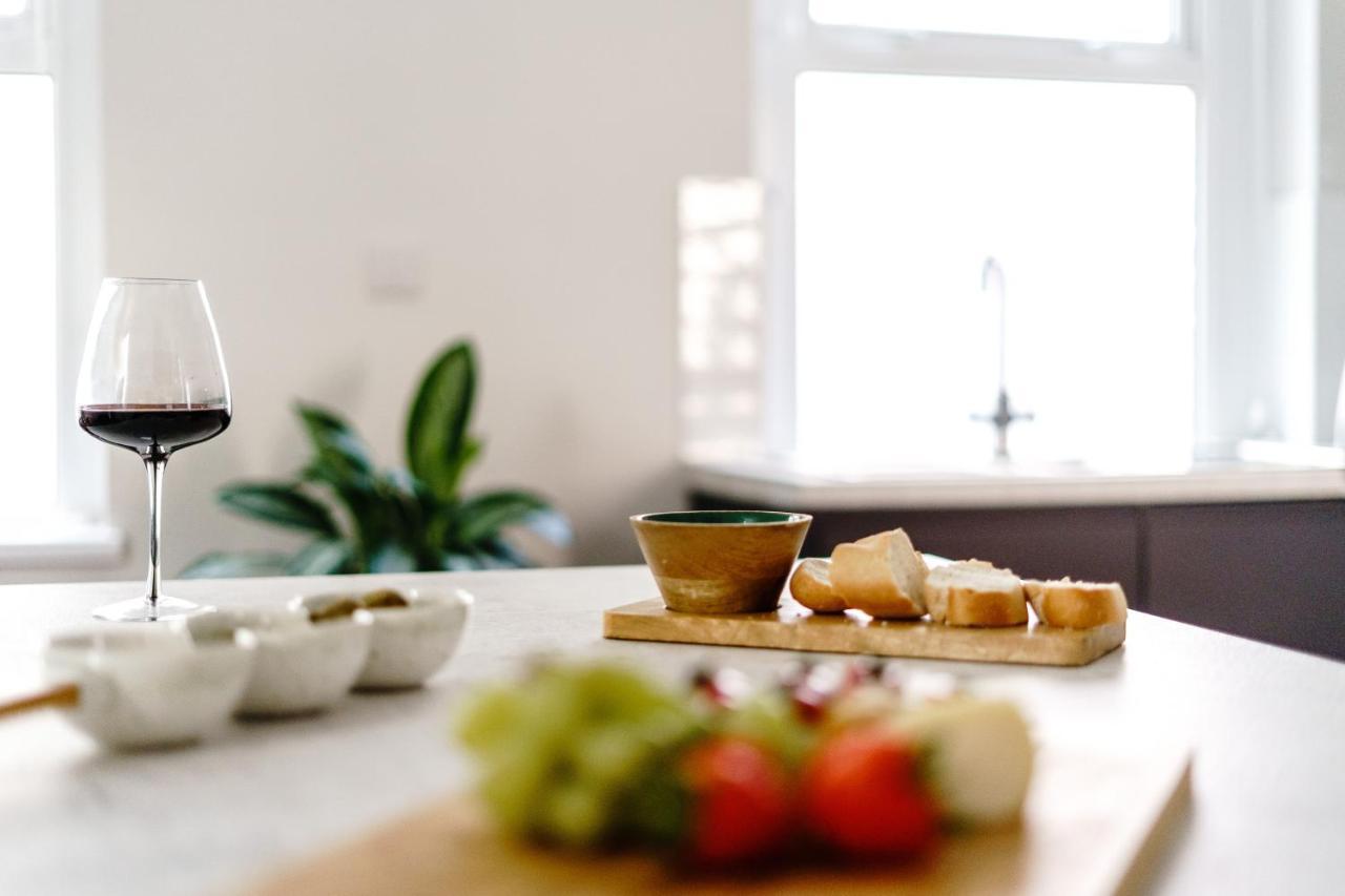 35a Howard Gardens - Centre Appartement *