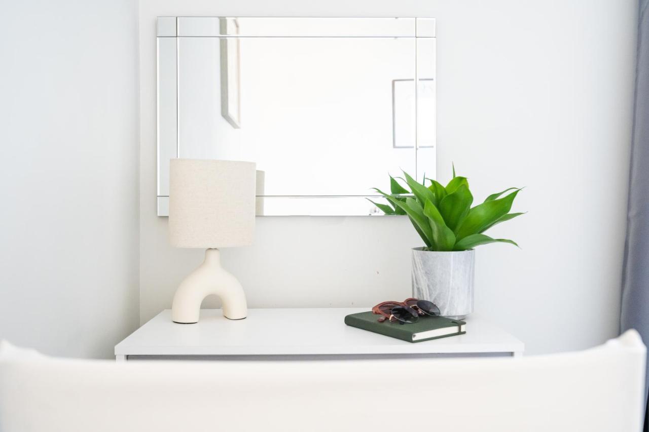 35a Howard Gardens - Centre Appartement