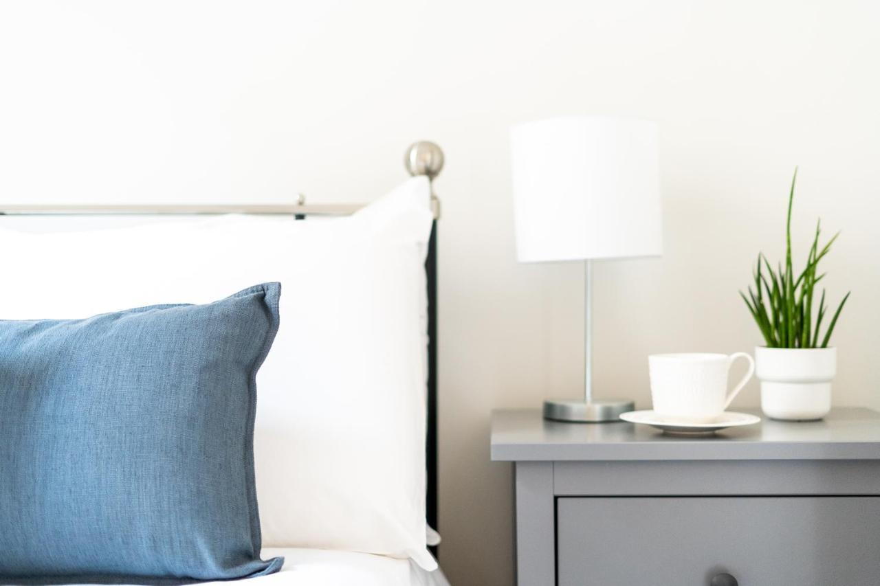 35a Howard Gardens - Centre Appartement